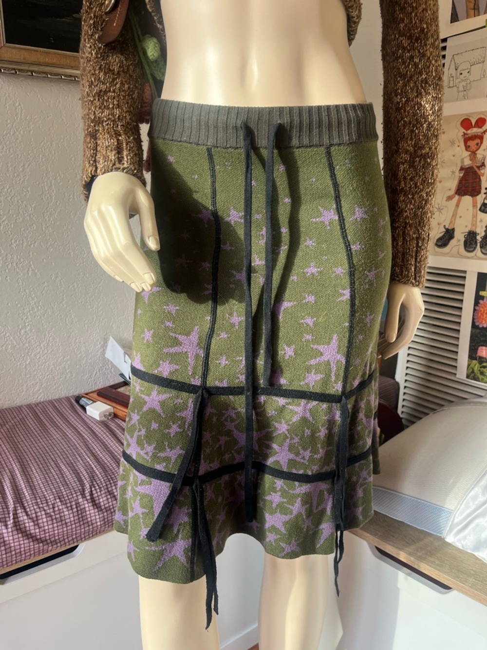Olive Green & Lavender Star Knit Midi Skirt with Drawstring Waist